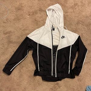 Nike windbreaker